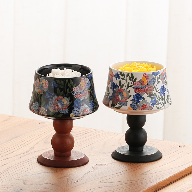 Iris Goblet Wooden Bottom Cand - огляд і ціна Home Fragrance Iris