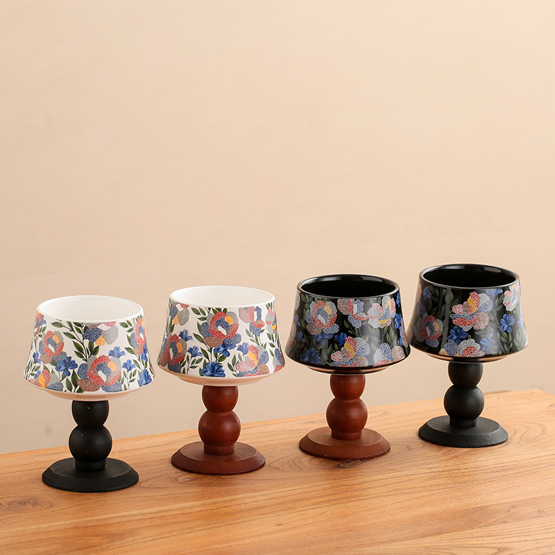 Iris Goblet Wooden Bottom Cand - огляд і ціна Home Fragrance Iris