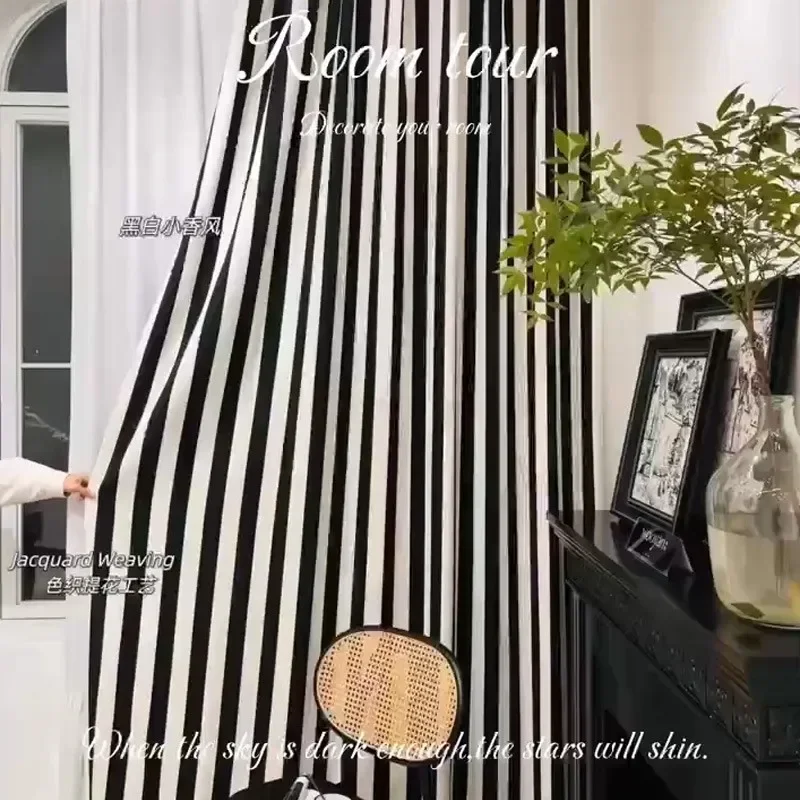 Vertical Striped Black and Whi - огляд і ціна Home Fragrance French